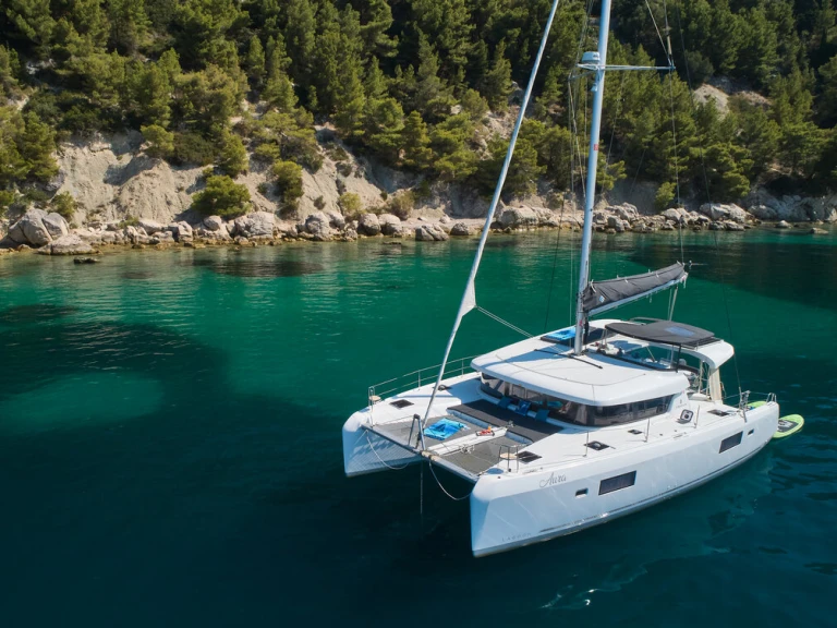 Yacht hire Kaštela cheap Lagoon 42