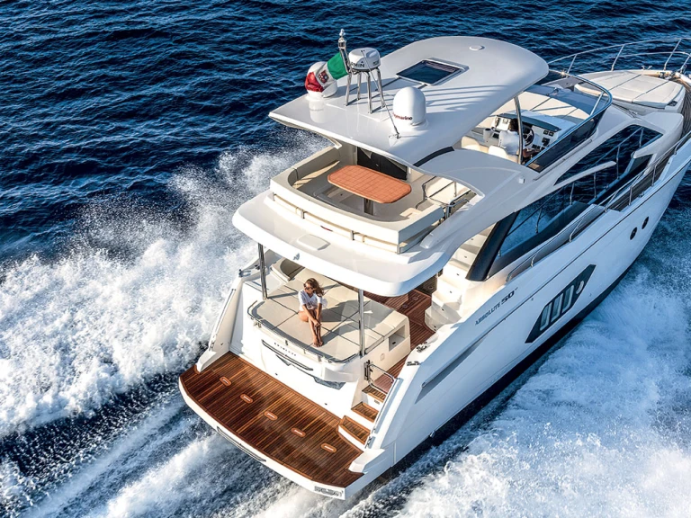 Luxury Yacht hire in Seget Donji - Absolute Yachts Absolute 50 Fly