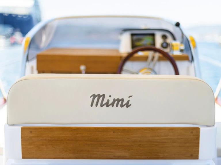 Charter a Mimi LIBECCIO 7.5 wa in Port Grimaud on Samboat