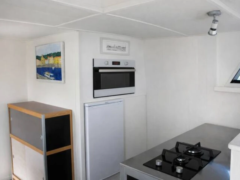 Hire a Porter-Haylett FB1325 Saint-Jean-de-Losne