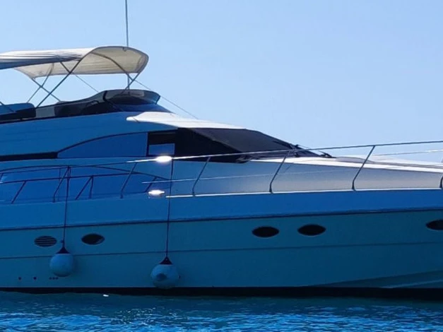 Hire Motorboat with or without skipper Azimut Marina de Dénia