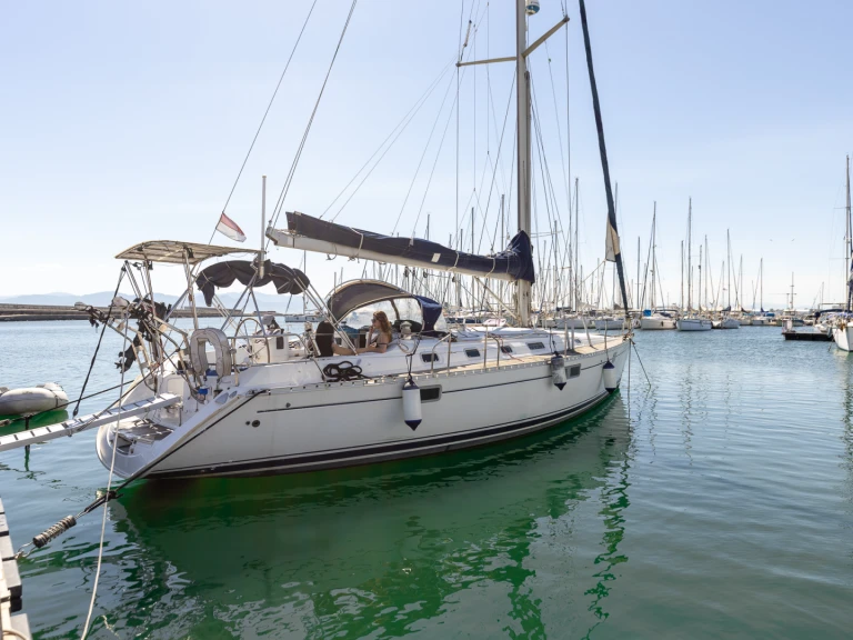 Charter a Jeanneau Sun Odyssey 45 in Marina di Sant'Elmo on Samboat