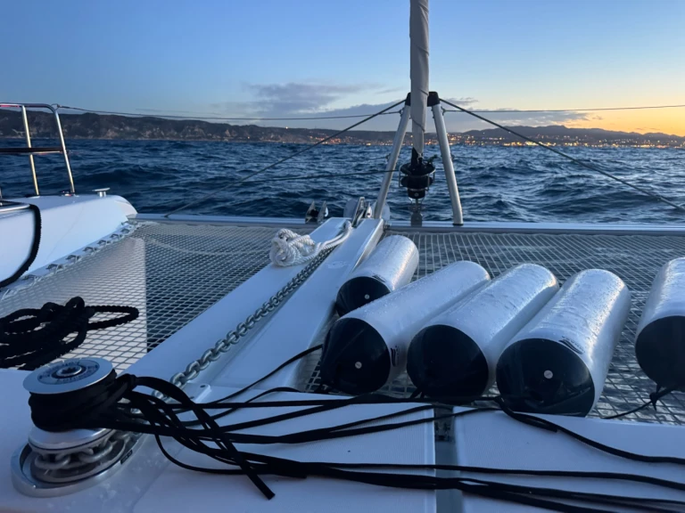 Hire Catamaran with or without skipper Lagoon Marseille
