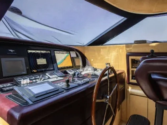 Charter a Maiora ANTARAH in Naples on Samboat