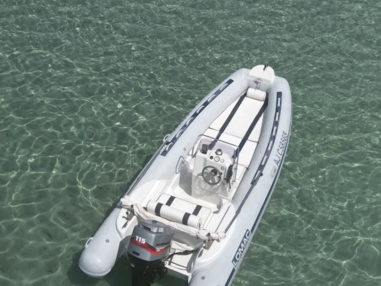 Charter a Lomac Lomac 540 IN in Porto-Vecchio on Samboat