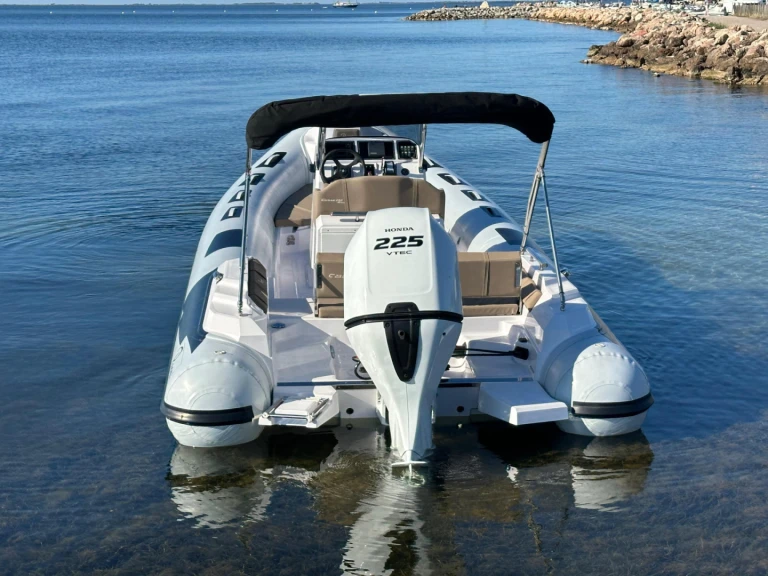 Yacht hire Mèze cheap CAYMAN 23S