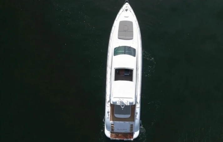 Yacht hire Sorrento cheap MANGUSTA 72