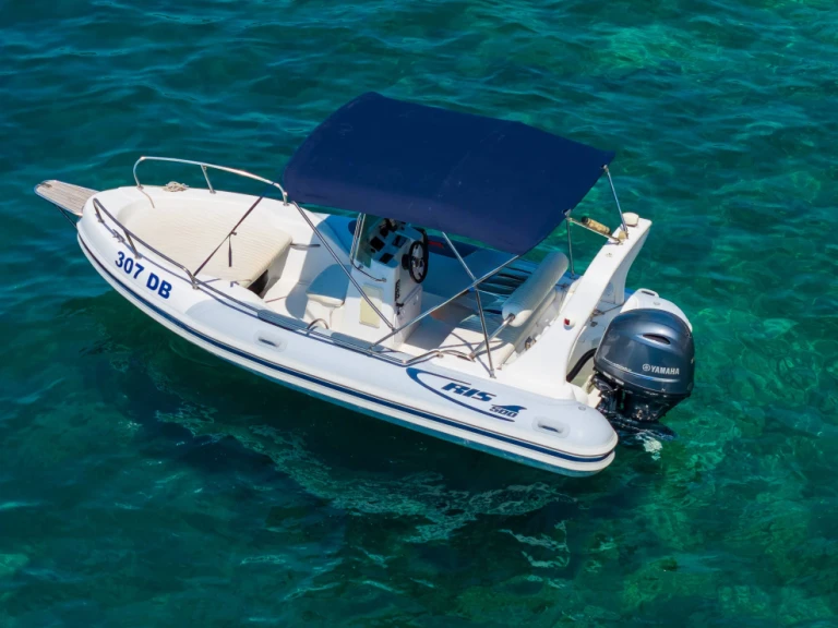 Hire a Salona Maestral 500 Dubrovnik