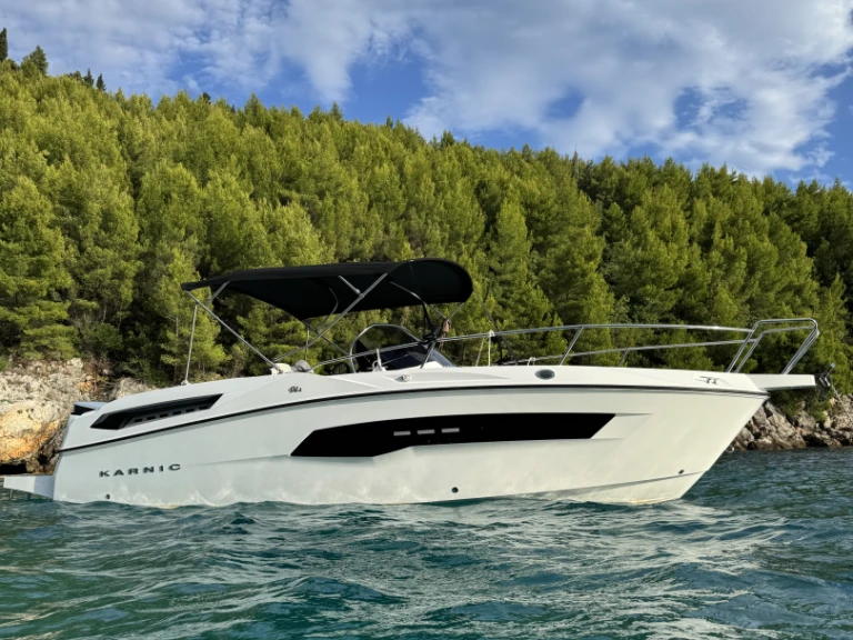 Motorboat to hire Dubrovnik at the best price