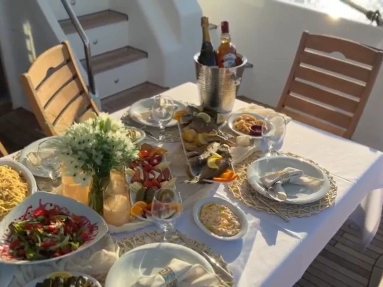 Hire a costume Tuzla Kemerköy