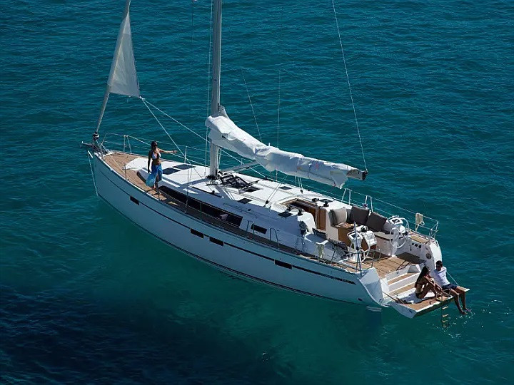 Yacht charter Alimos - Bavaria Cruiser 46 on SamBoat