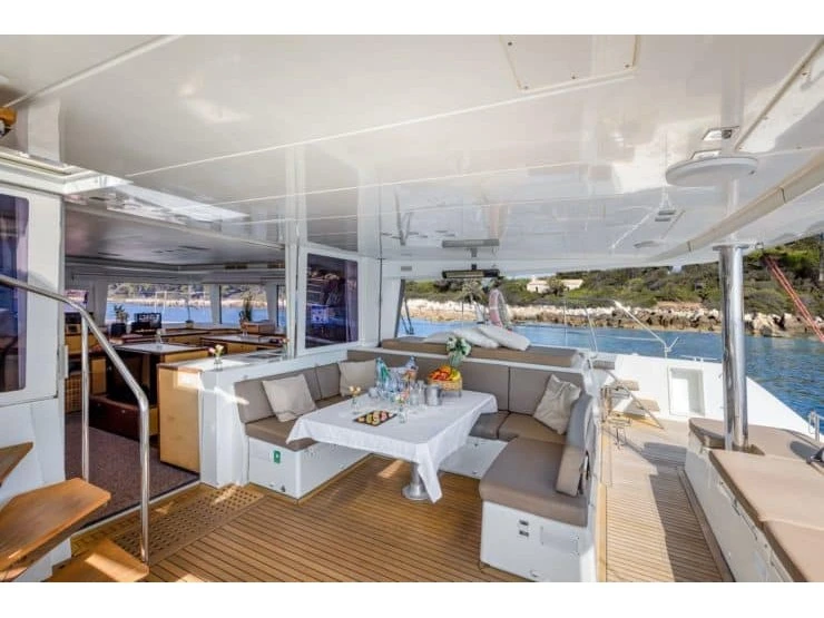 Lagoon Lagoon 560 S2 charter bareboat or skippered in  Alimos