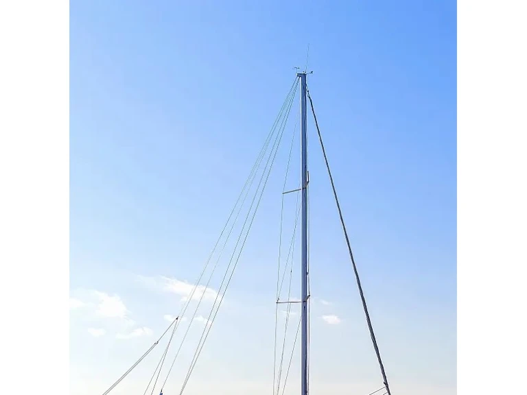 Hire Sailboat with or without skipper Bénéteau Alimos