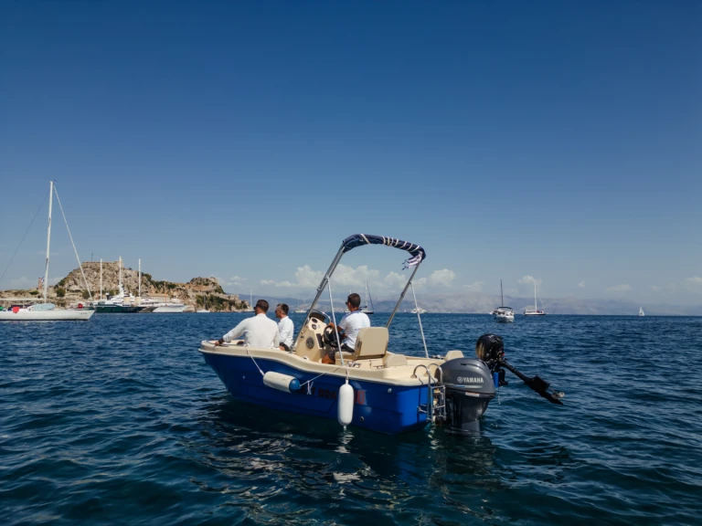 Charter a Storm Boats Storm 498 in Benitses Marina on Samboat