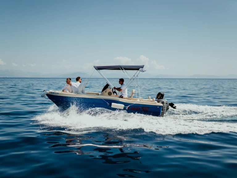 Yacht charter Benitses Marina - Storm Boats Storm 498 on SamBoat