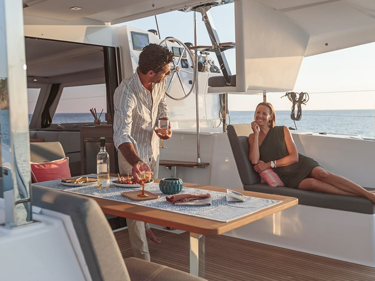 Hire Catamaran with or without skipper Fountaine Pajot Anse Marcel
