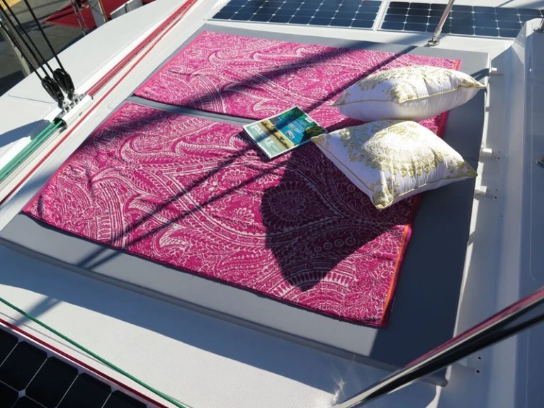 Hire Catamaran Bali with a boat licence