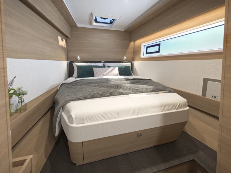 Hire a Lagoon Lagoon 43 Kos