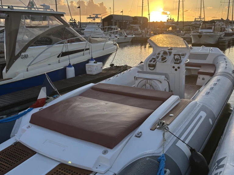 RIB to hire Castellammare di Stabia at the best price