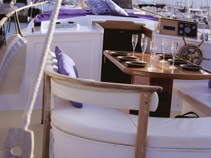 Hire a Llaut Classico 1960 Puerto de Pollensa