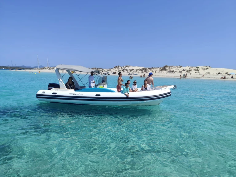 Yacht hire Santa Eulària des Riu cheap Tempest 750