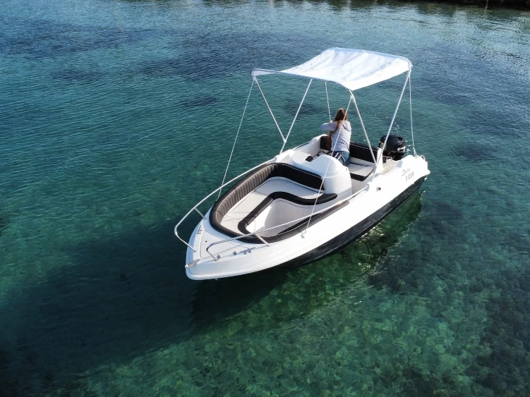 Yacht hire Cannes cheap stella