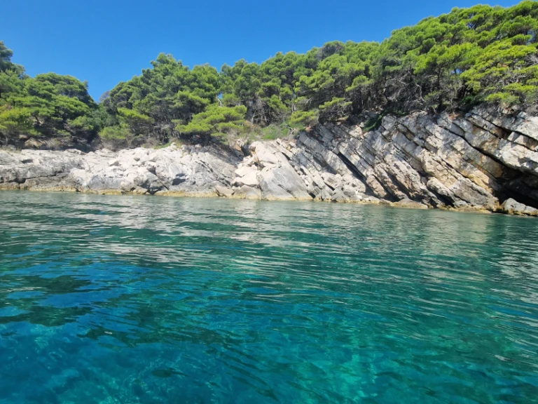 Hire RIB Italboats with a boat licence