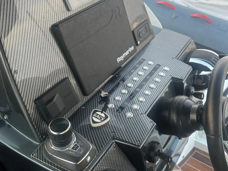 Hire RIB Sacs with a boat licence