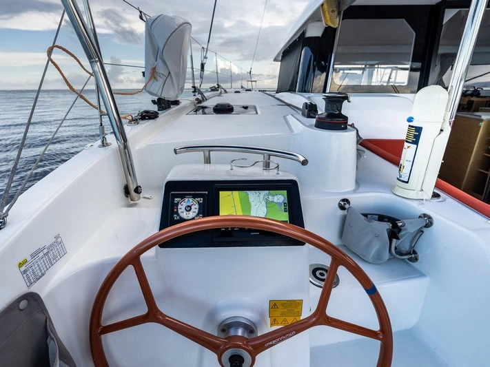 Catamaran hire in Papeete - Excess Excess 11 (Owners Version)