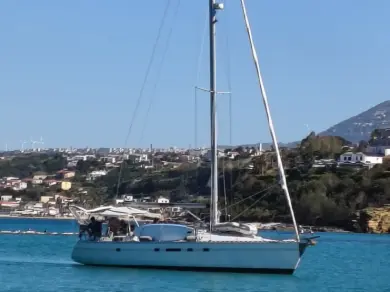 Hire a Jeanneau Voyage 12.50 Porticello