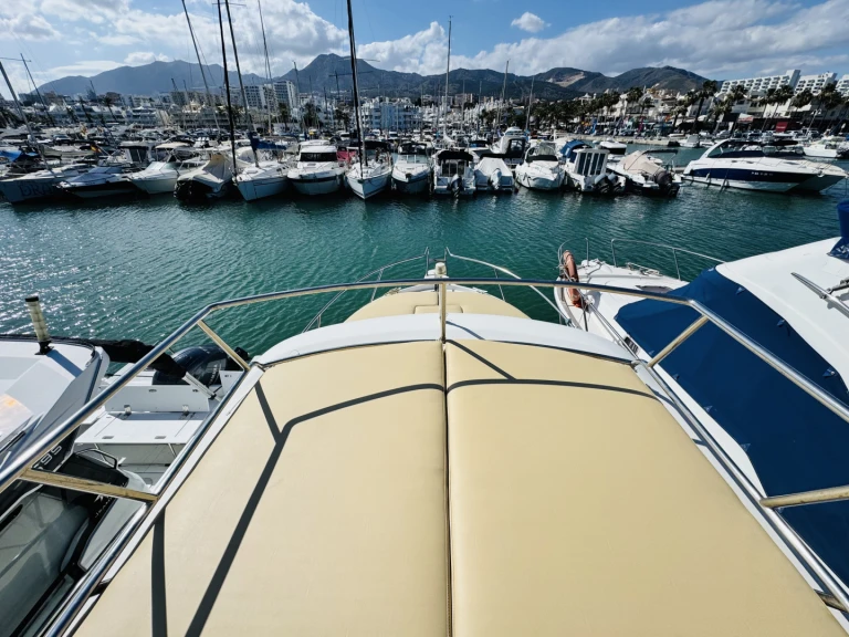 Motorboat to hire Puerto Marina Benalmadena at the best price