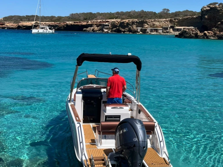 Motorboat to hire Sant Antoni de Portmany at the best price