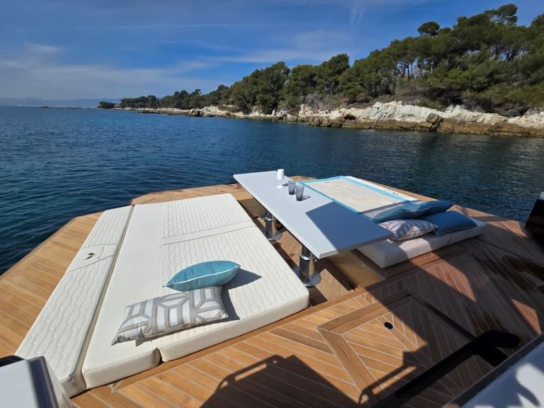 Charter a Alium Yachts 42 T-TOP in Cannes on Samboat