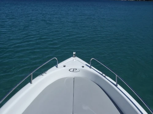 Hire Motorboat Poseidon with a boat licence