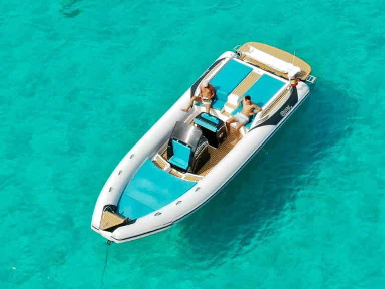 Yacht hire Marina Botafoch cheap 29EFB