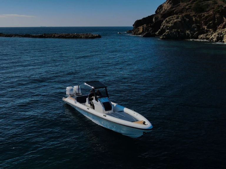 Yacht charter Marina Aliki - Rock 36 on SamBoat