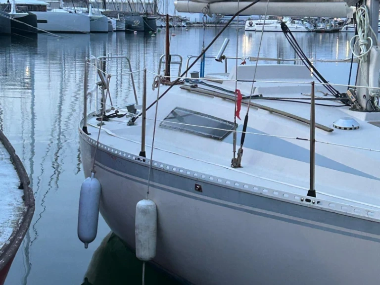 Hire Sailboat Bénéteau with a boat licence