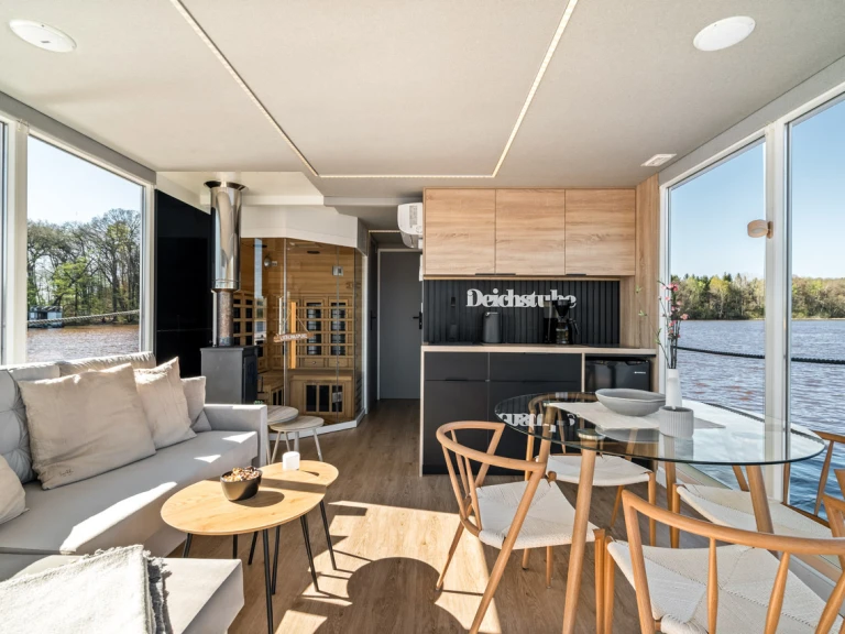 Yacht charter Buchholz - Werft Marina Buchholz 1st Class Buchholz on SamBoat