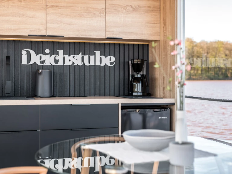 Yacht hire Buchholz cheap 1st Class Buchholz