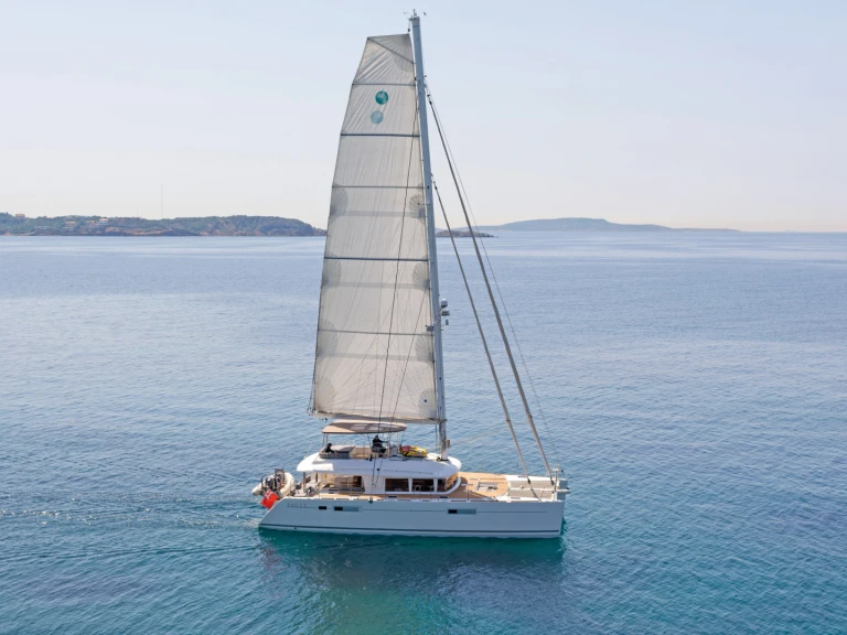 Yacht charter Trget - Lagoon Lagoon 560 on SamBoat