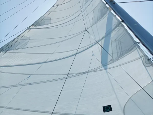 Charter a Bénéteau Oceanis 50 Family in Alimos on Samboat