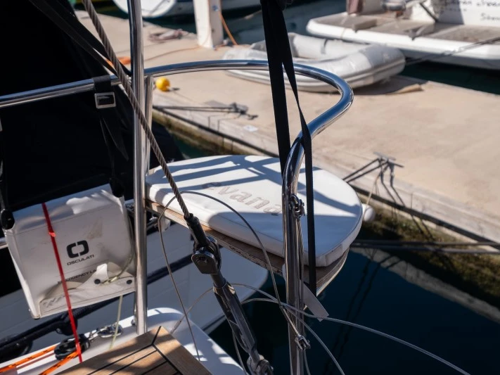 Hire Sailboat Elan with a boat licence