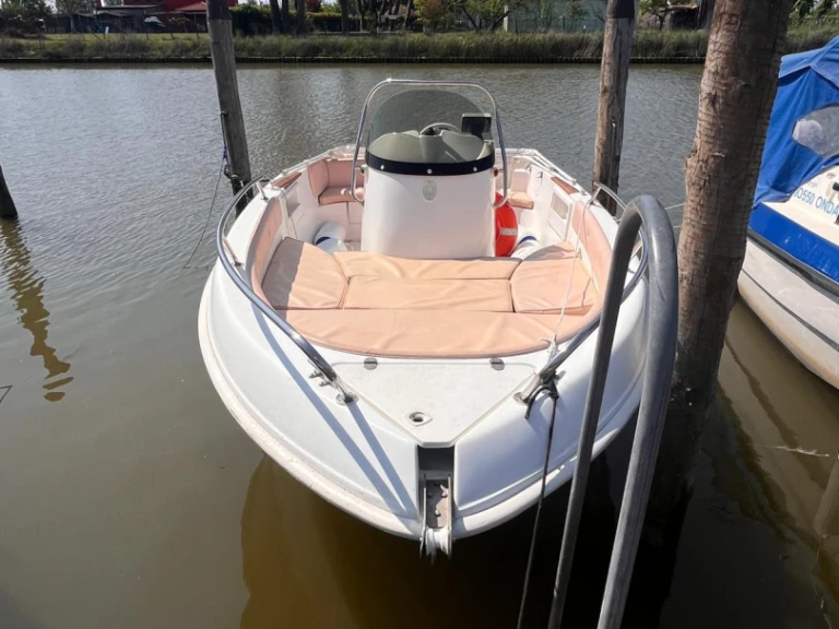 Elan Elan 17 CC charter bareboat or skippered in  Chioggia