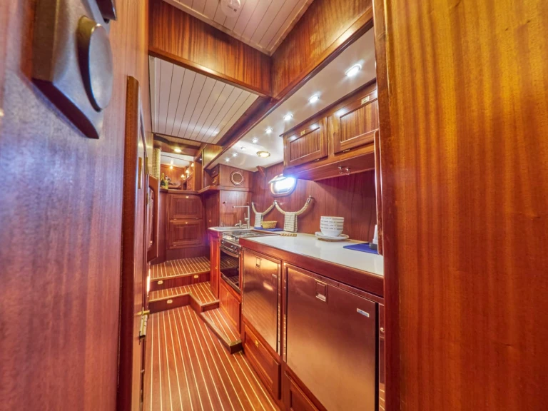 Sailboat hire in San Vito Lo Capo -  Gulet