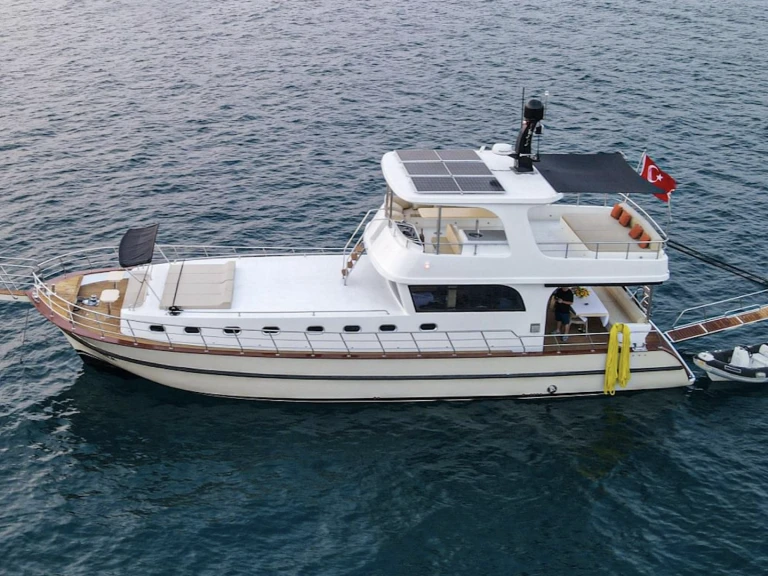Yacht hire Göcek cheap Gulet