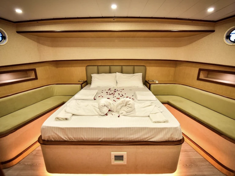 Charter a Custom Made Gulet in Göcek on Samboat