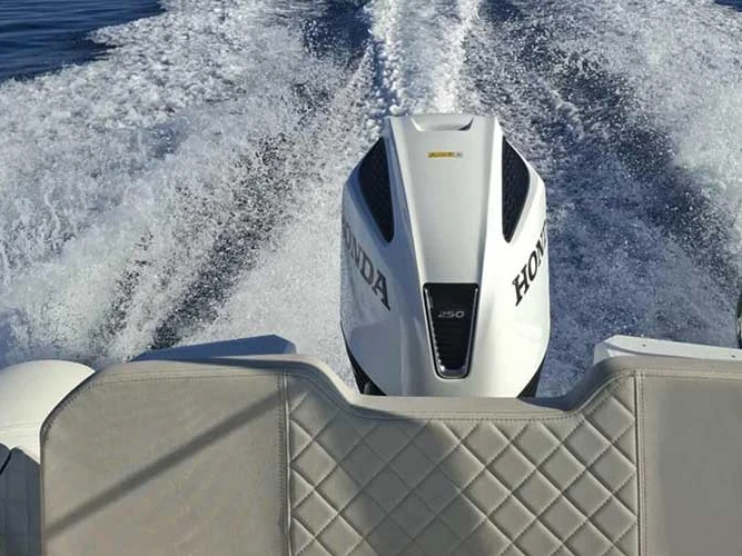 Salpa Salpa Soleil 23 charter bareboat or skippered in  Corfu