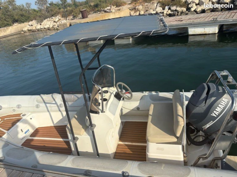 Hire RIB with or without skipper Valiant Carnon-Plage
