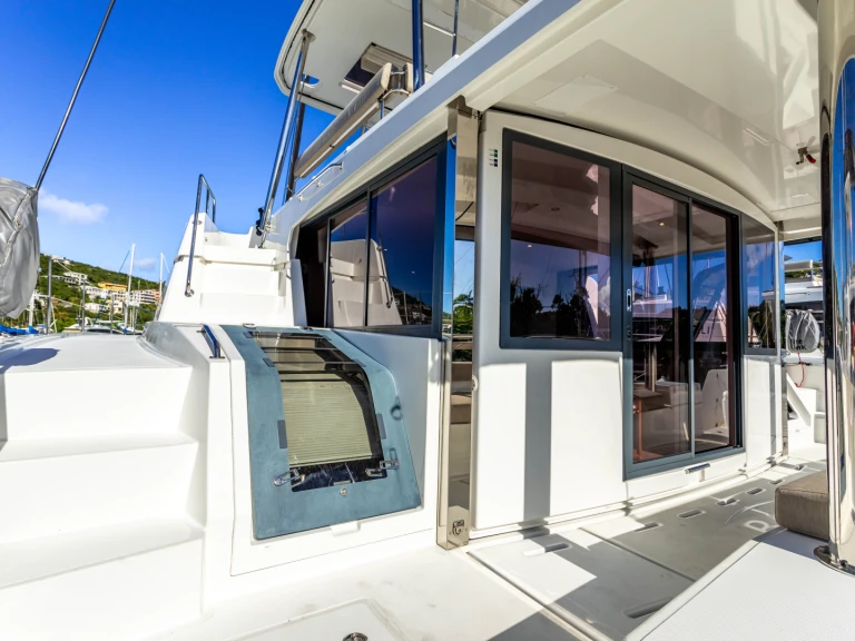 Yacht charter Tortola - Catana Bali 4.8 on SamBoat