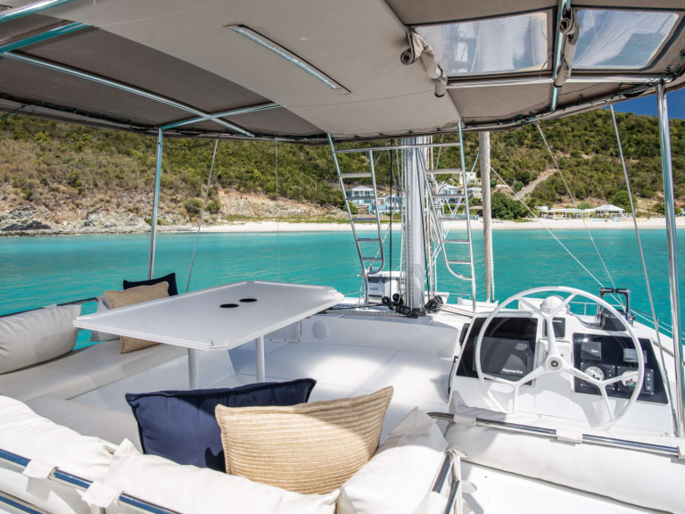 Catamaran hire in Tortola - Bali Bali 4.8